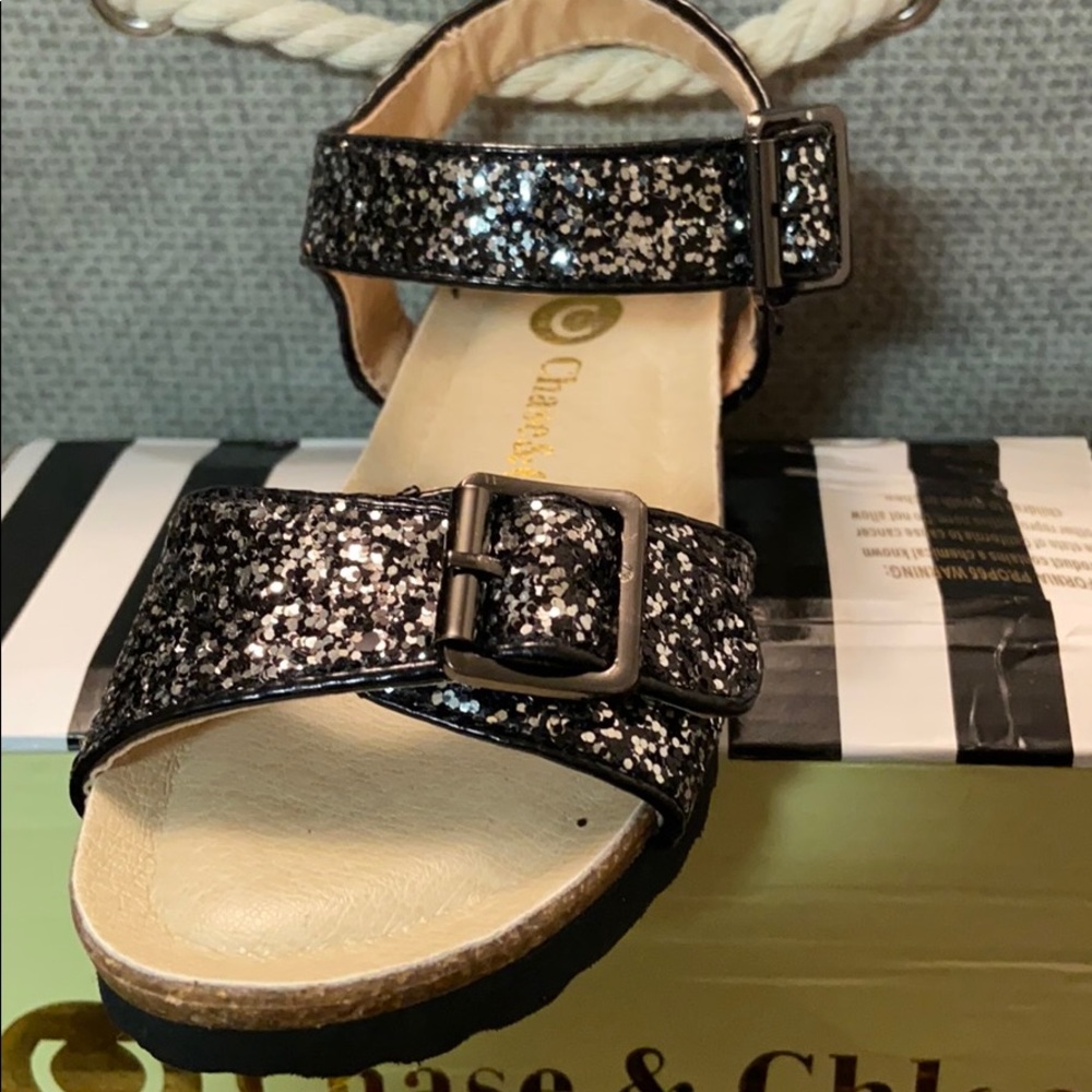 Girls Sandals - Picture 2 of 4